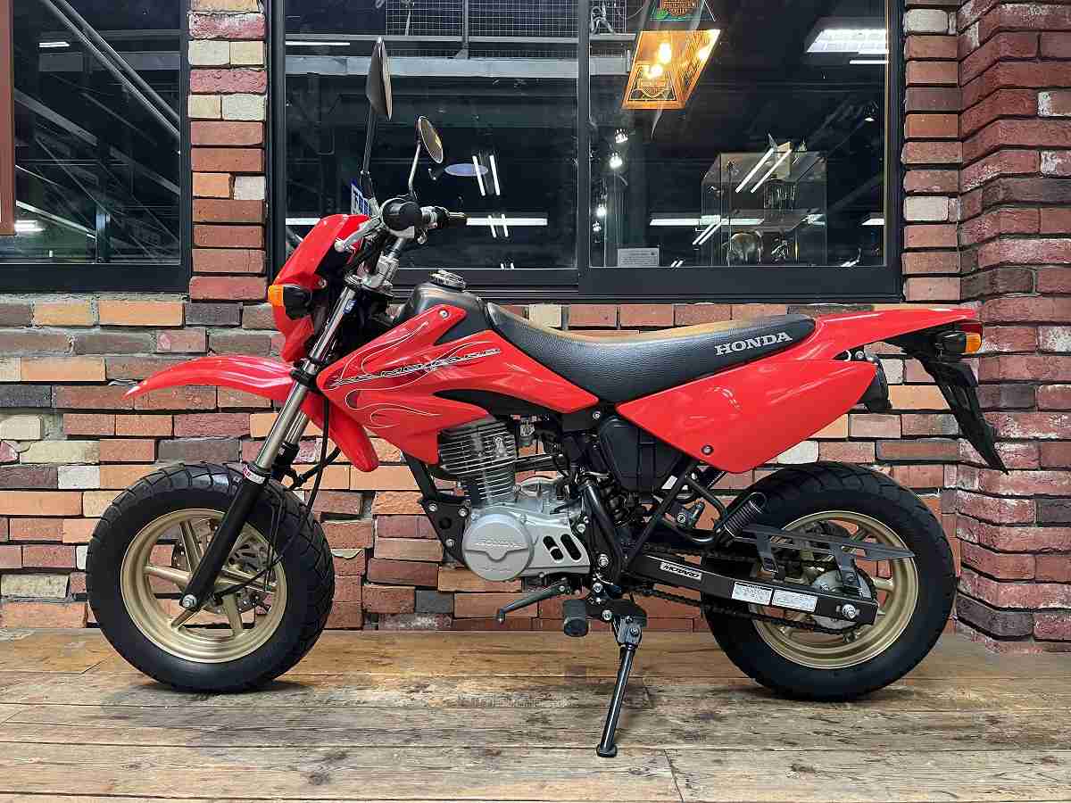 ホンダ Xr100モタード バイク探し U Media ユーメディア 中古 バイク 新車バイク探しの決定版 神奈川 東京でバイク探すならユーメディア