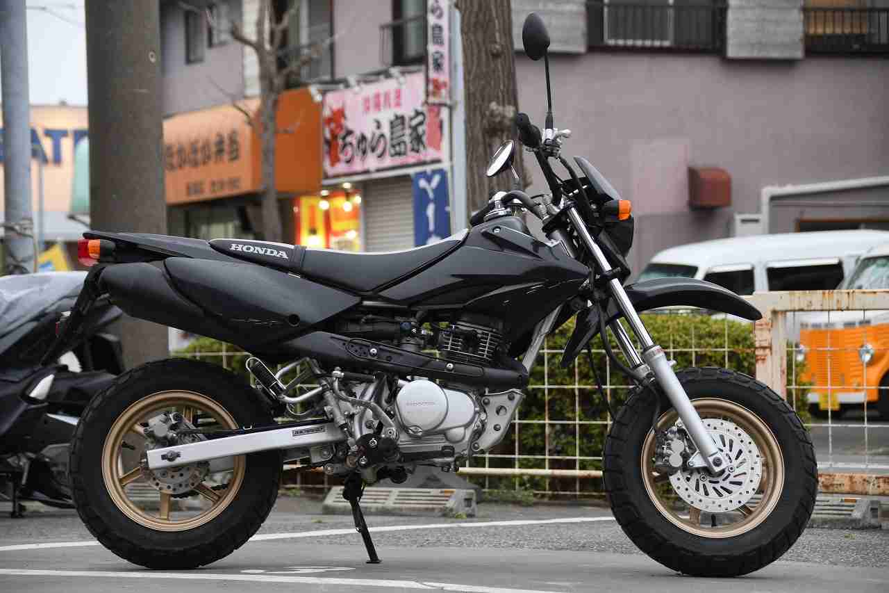 ホンダ Xr100モタード バイク探し U Media ユーメディア 中古バイク 新車 バイク探しの決定版 神奈川 東京でバイク探すならユーメディア