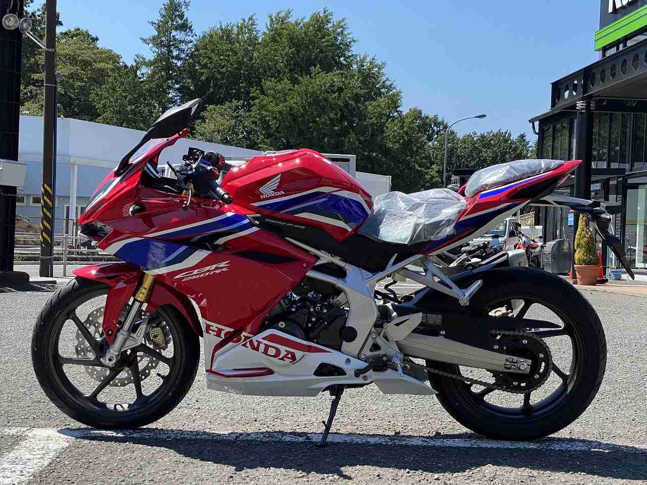 ホンダ Cbr250rr バイク探し U Media ユーメディア 中古バイク 新車バイク探しの決定版 神奈川 東京でバイク探すならユーメディア