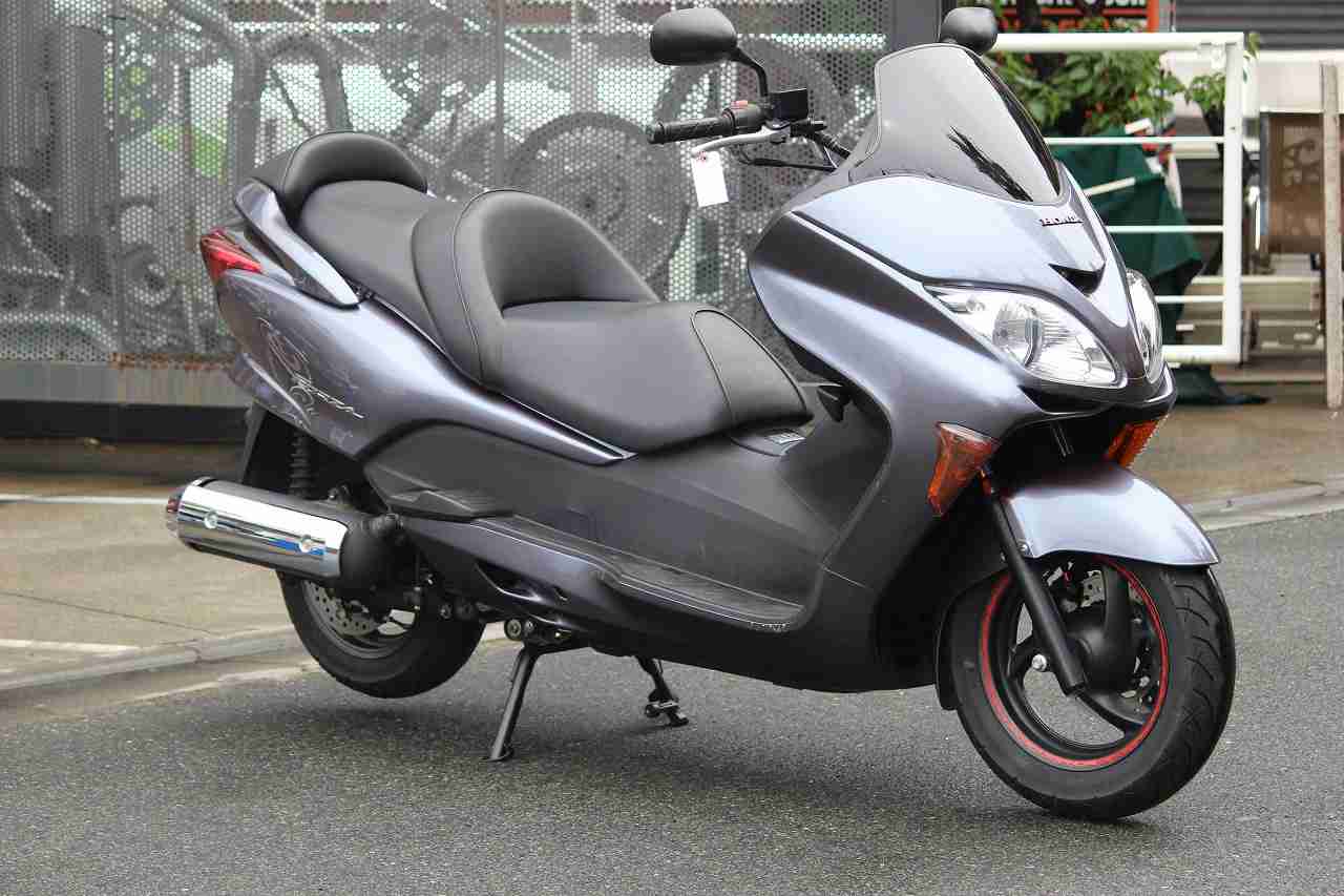 ホンダ フォルツァx バイク探し U Media ユーメディア 中古バイク 新車バイク探しの決定版 神奈川 東京でバイク探すならユーメディア