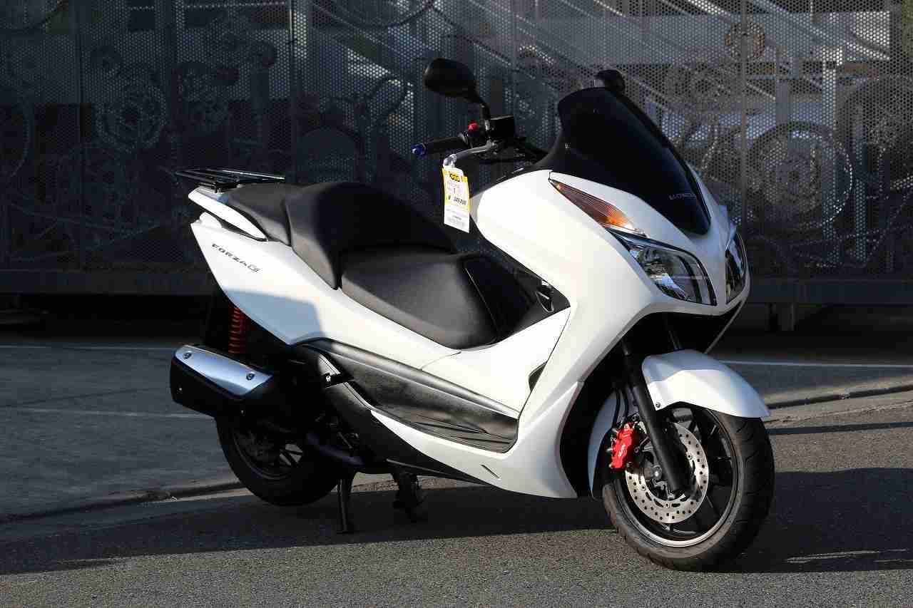 ホンダ フォルツァsi バイク探し U Media ユーメディア 中古バイク 新車バイク探しの決定版 神奈川 東京でバイク探すならユーメディア